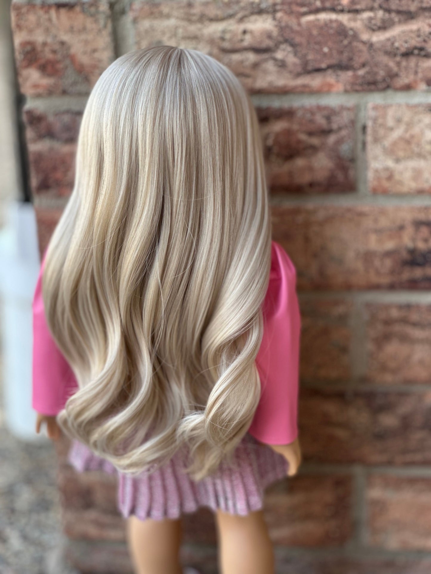 Lavish “Cashmere Crème” Lightly Curled