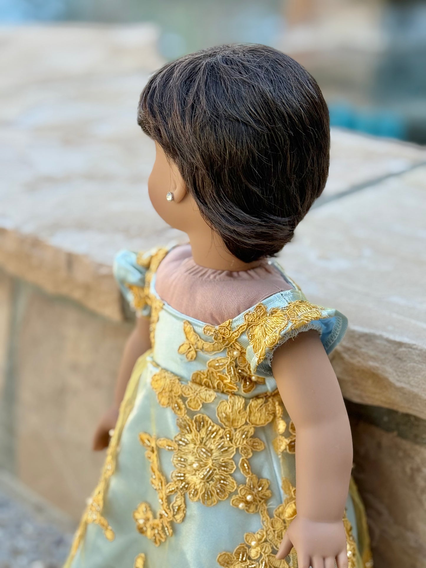 CHIC “Vincent” Dark Cocoa