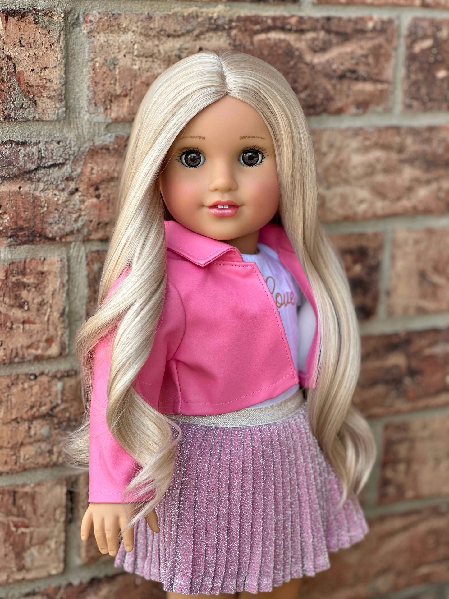Lavish “Cashmere Crème” Lightly Curled