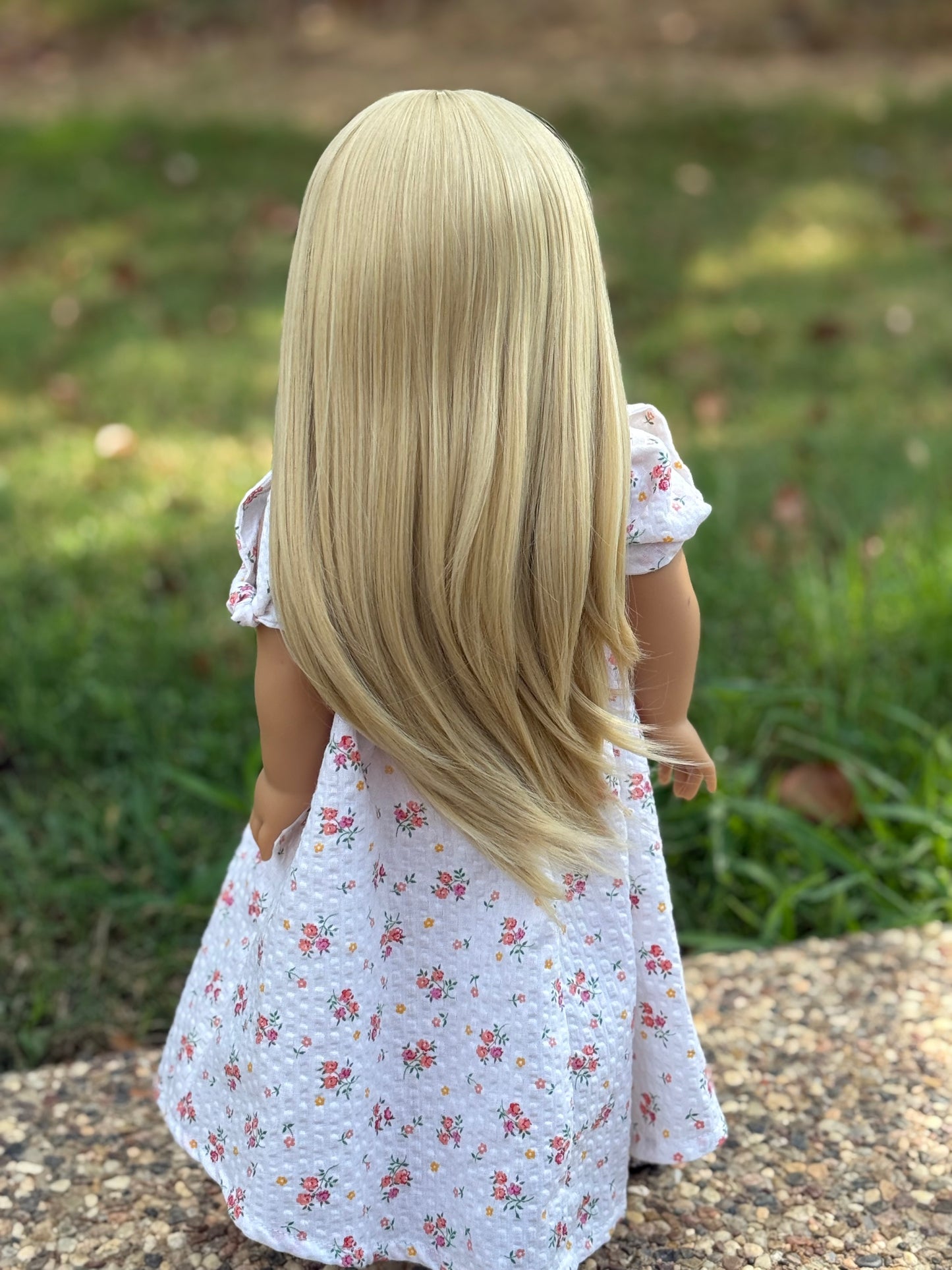 Lavish “Daisy Charm” Bangs