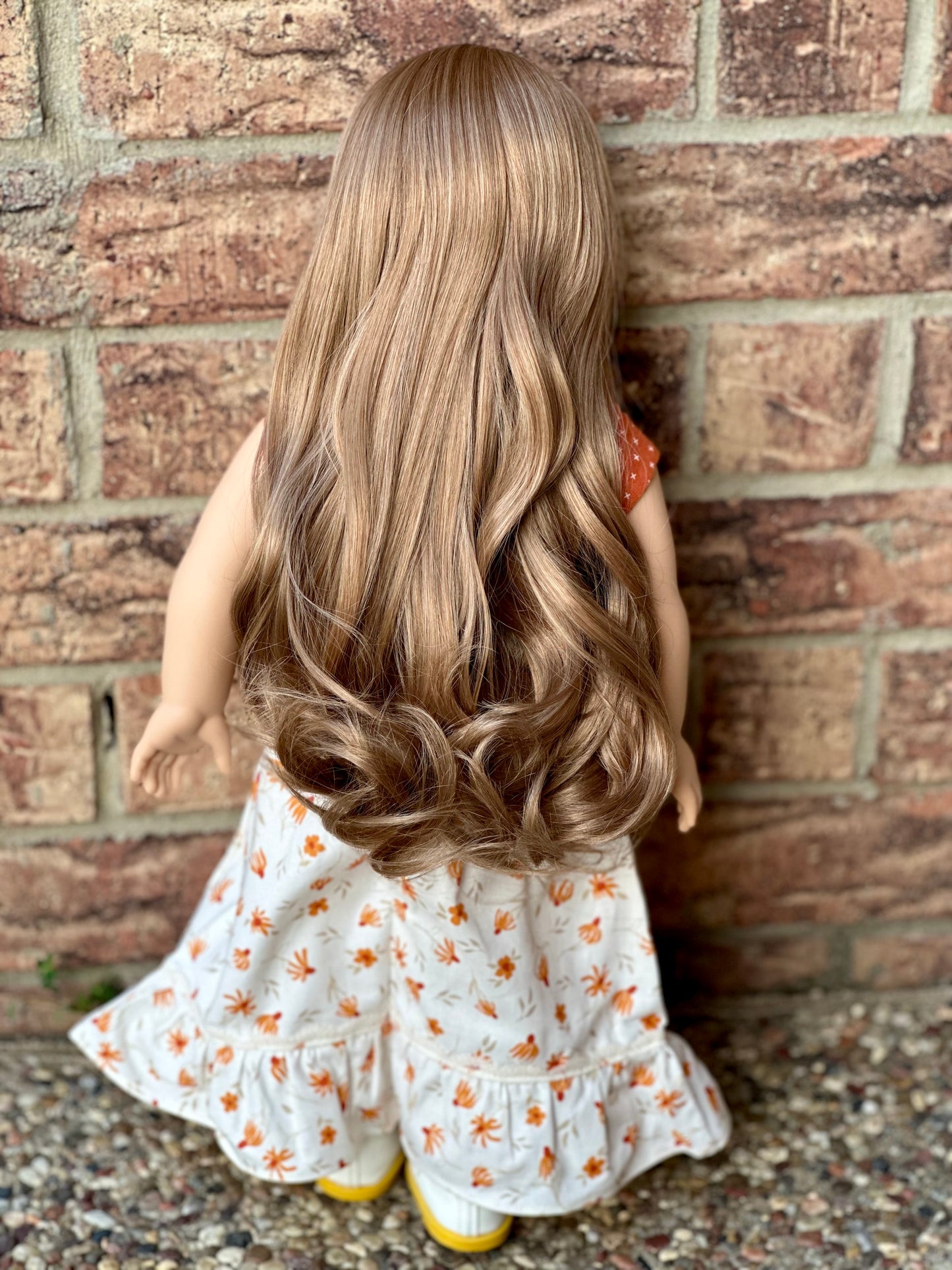 Lavish “Twilight Taupe Beauty”