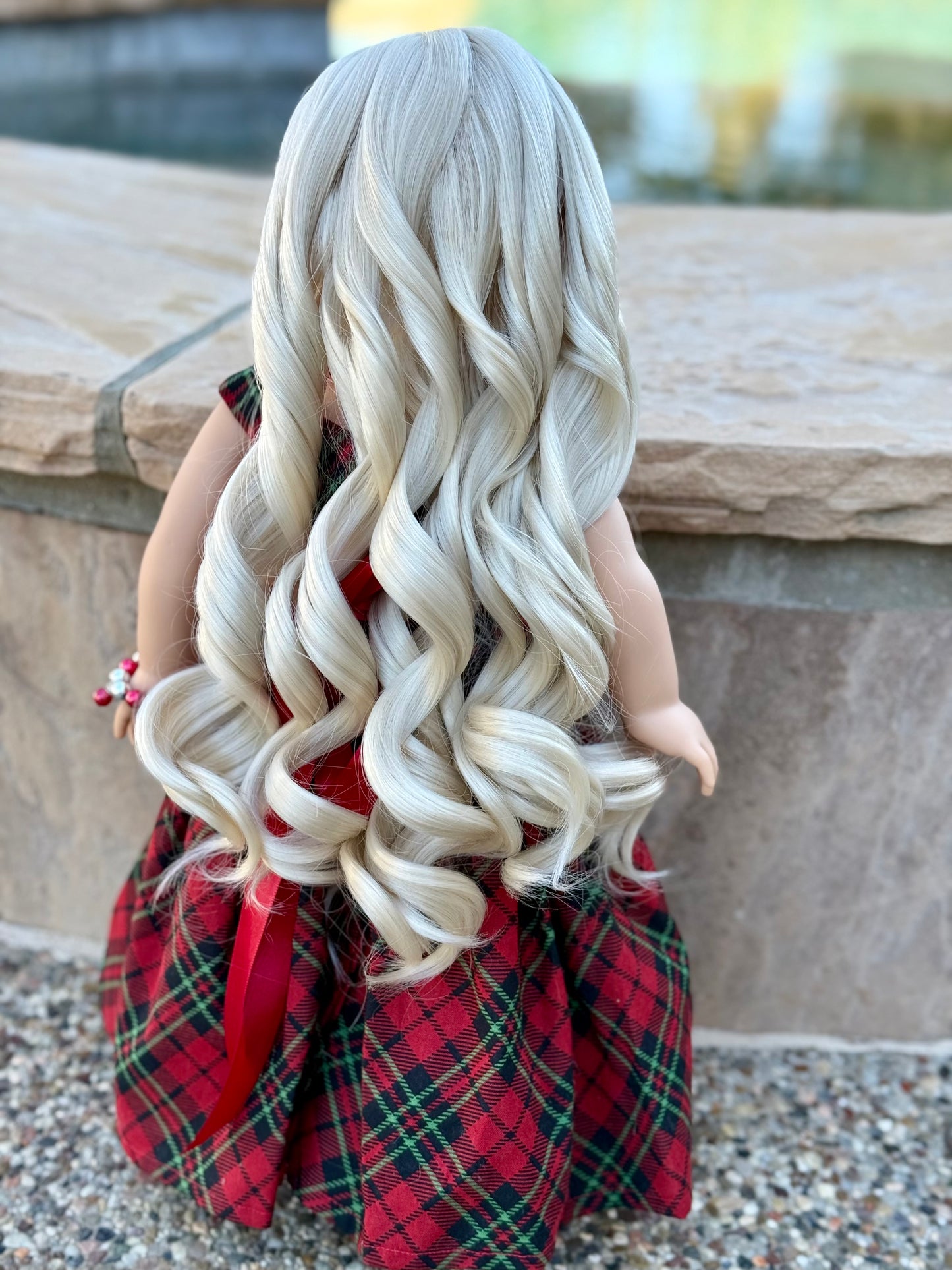 CHIC “Blonde Elegance” Bangs