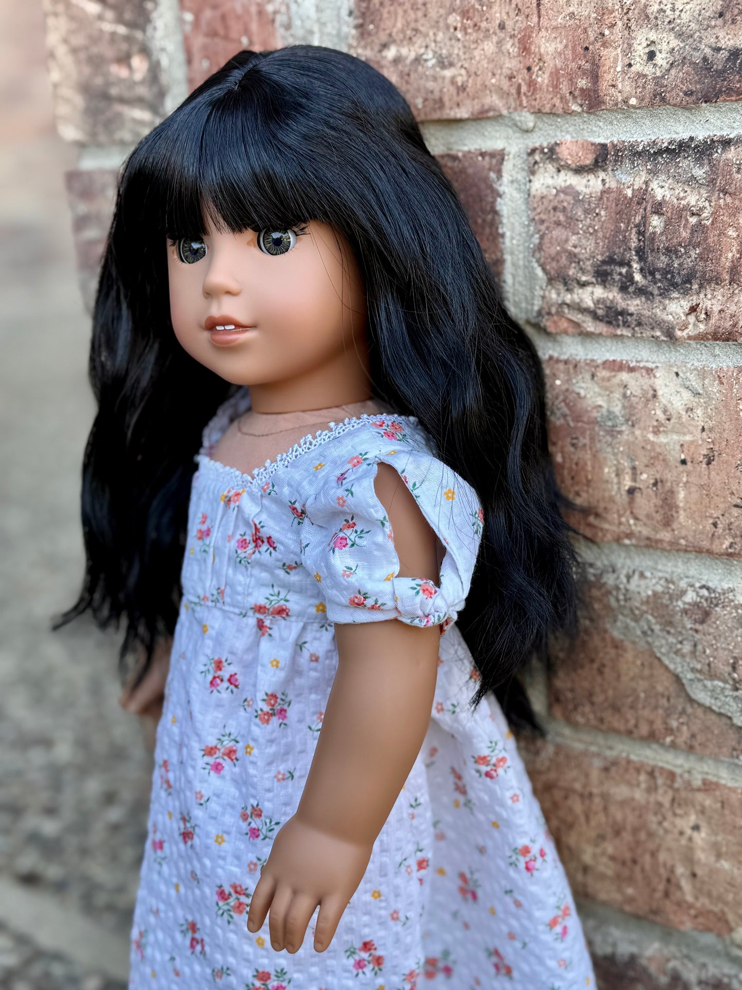 CHIC “Midnights” Black Wavy Bangs