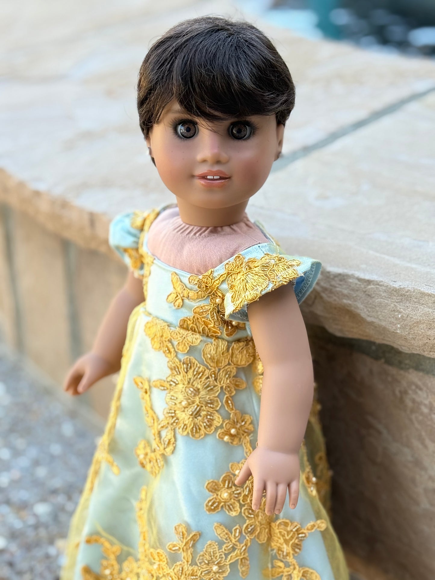 CHIC “Vincent” Dark Cocoa