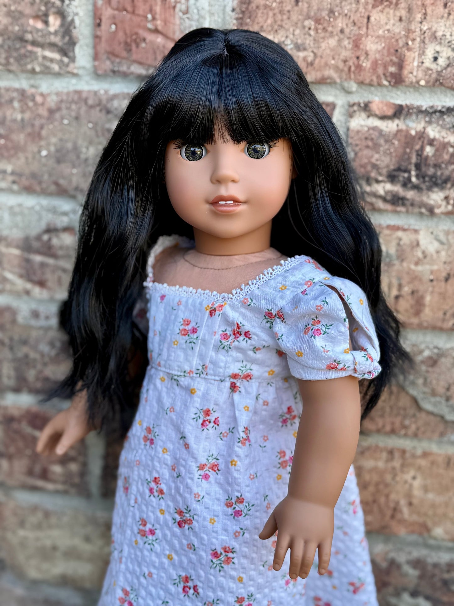 CHIC “Midnights” Black Wavy Bangs