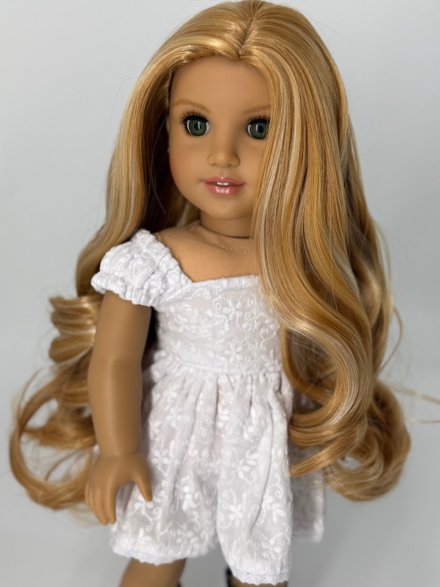 CHIC “Amber Lace”