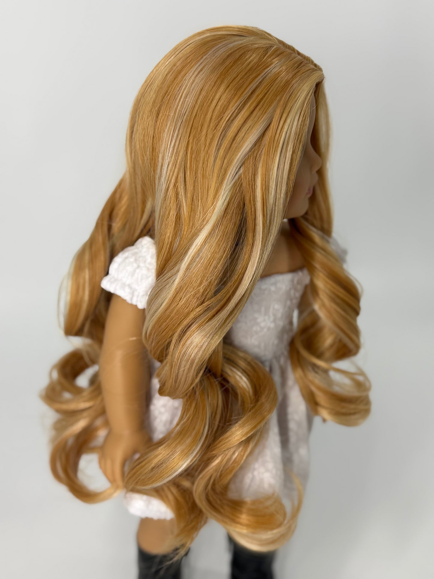 CHIC “Amber Lace”