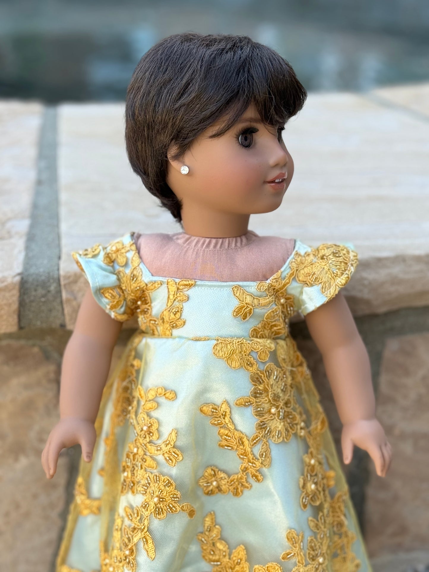 CHIC “Vincent” Dark Cocoa