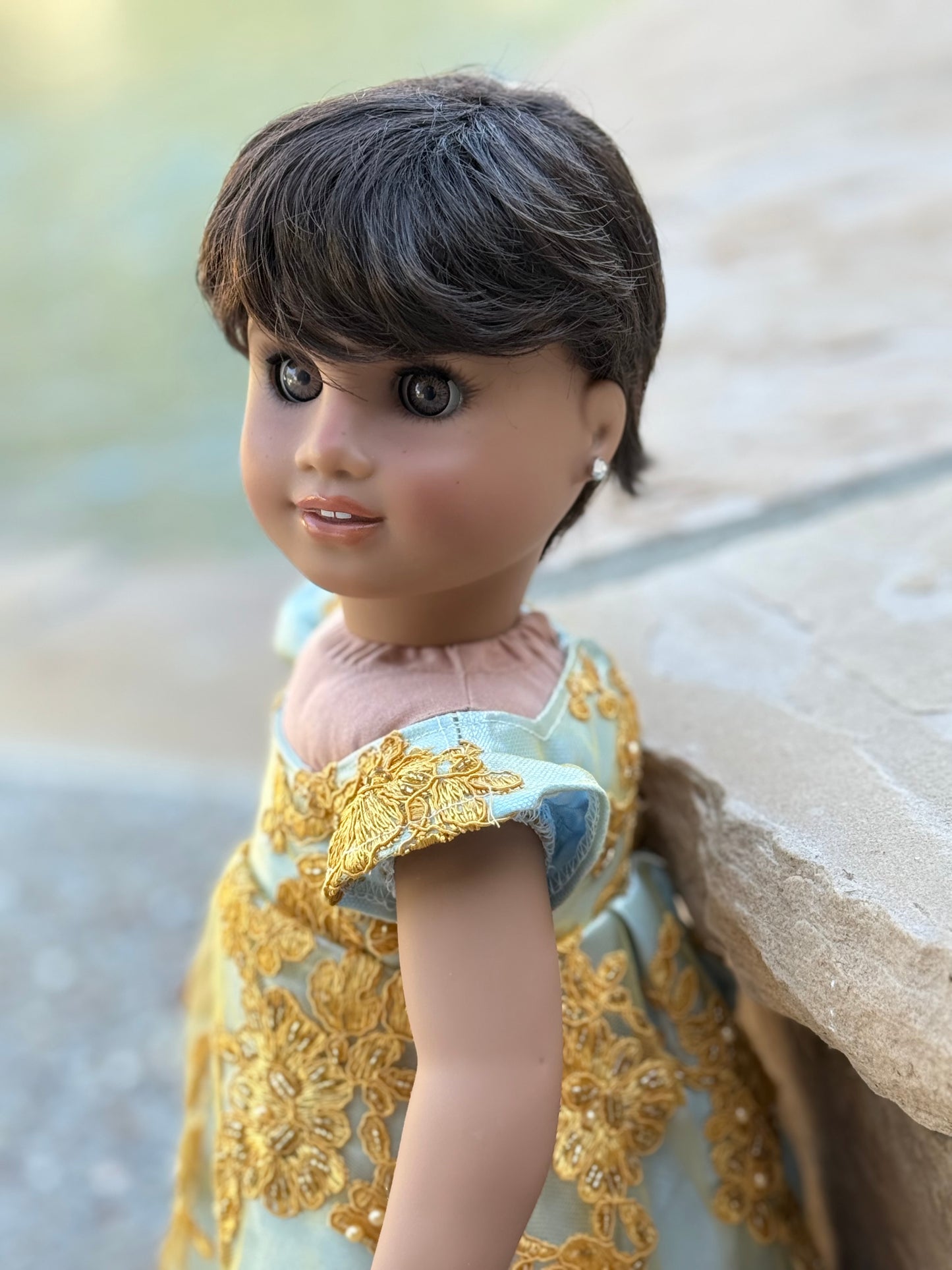 CHIC “Vincent” Dark Cocoa