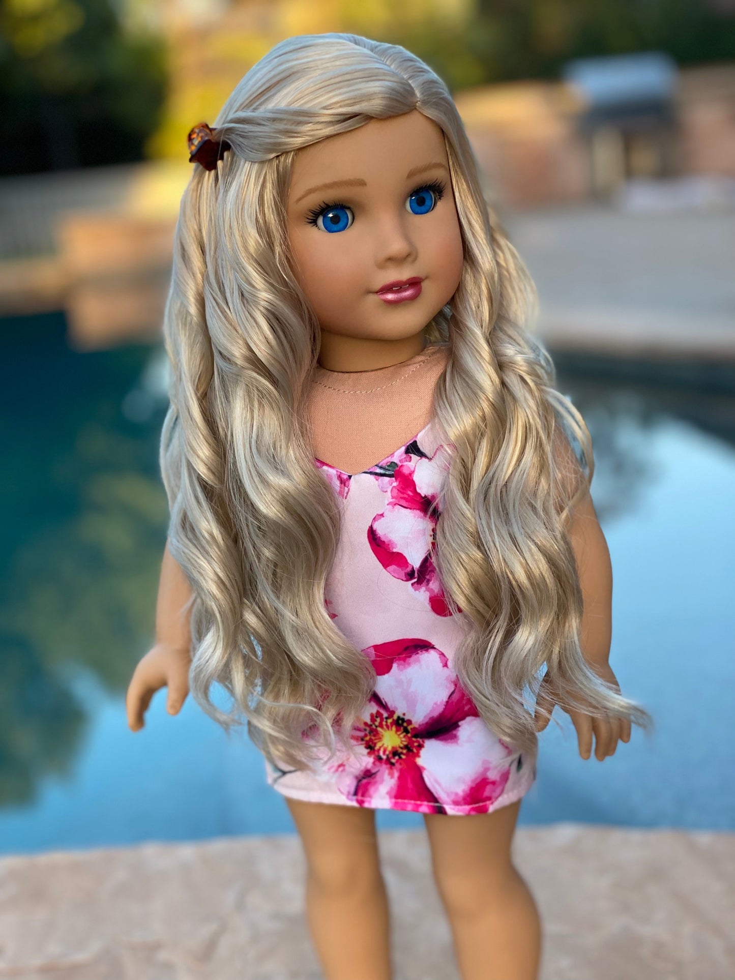 Lavish “Cashmere Crème” waves