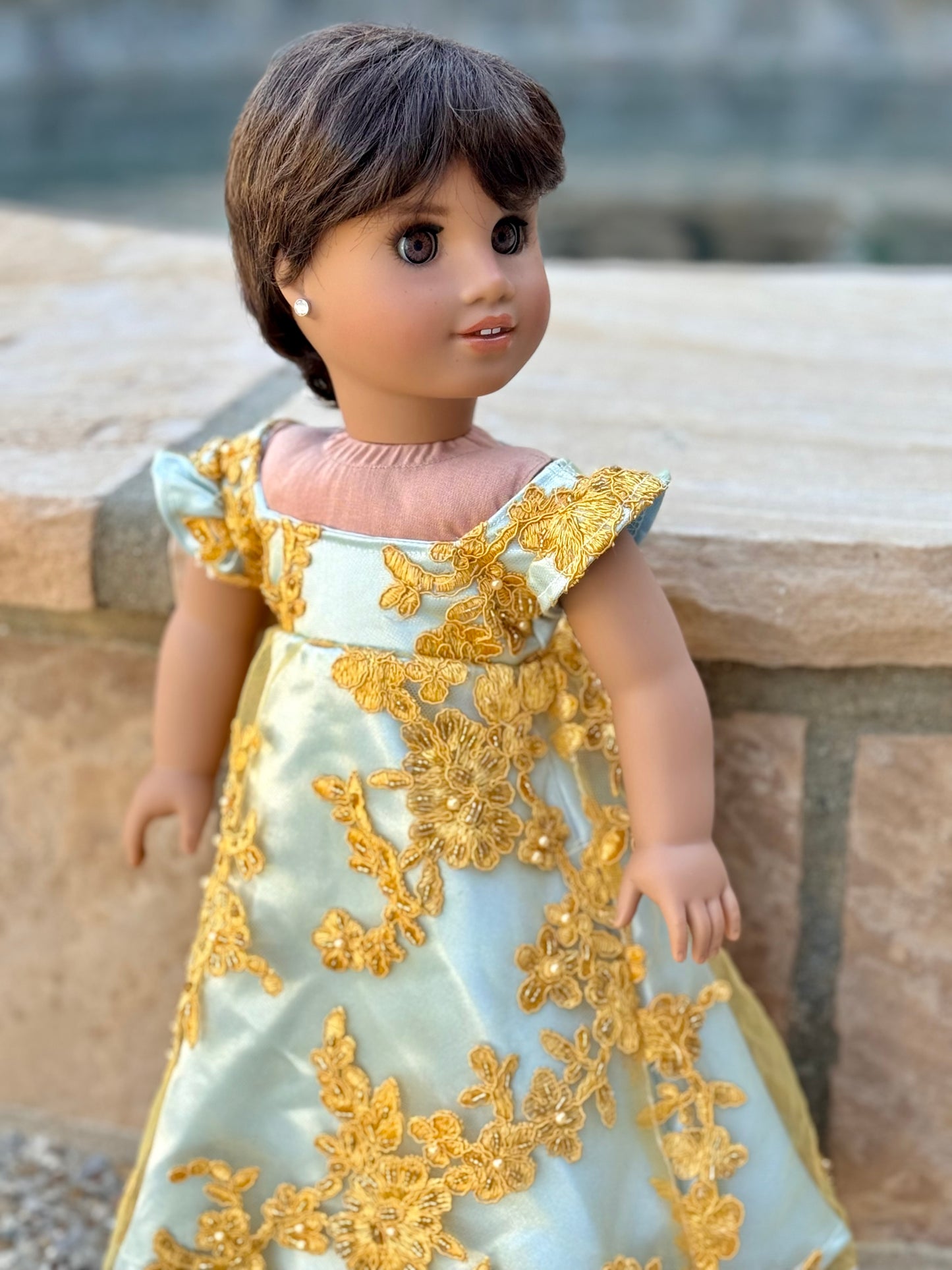 CHIC “Vincent” Dark Cocoa