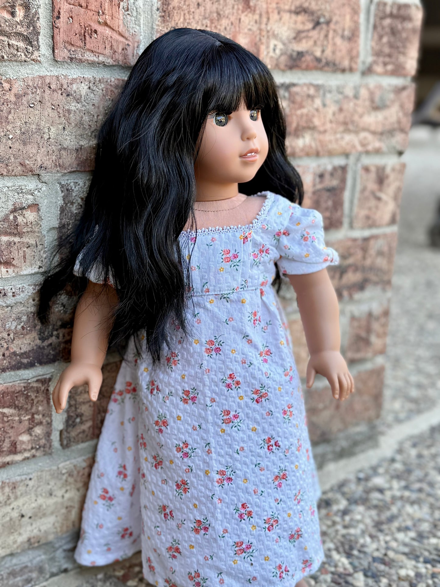 CHIC “Midnights” Black Wavy Bangs