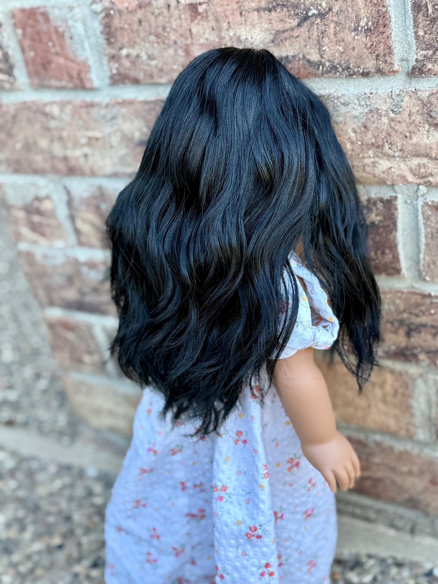 CHIC “Midnights” Black Wavy Bangs