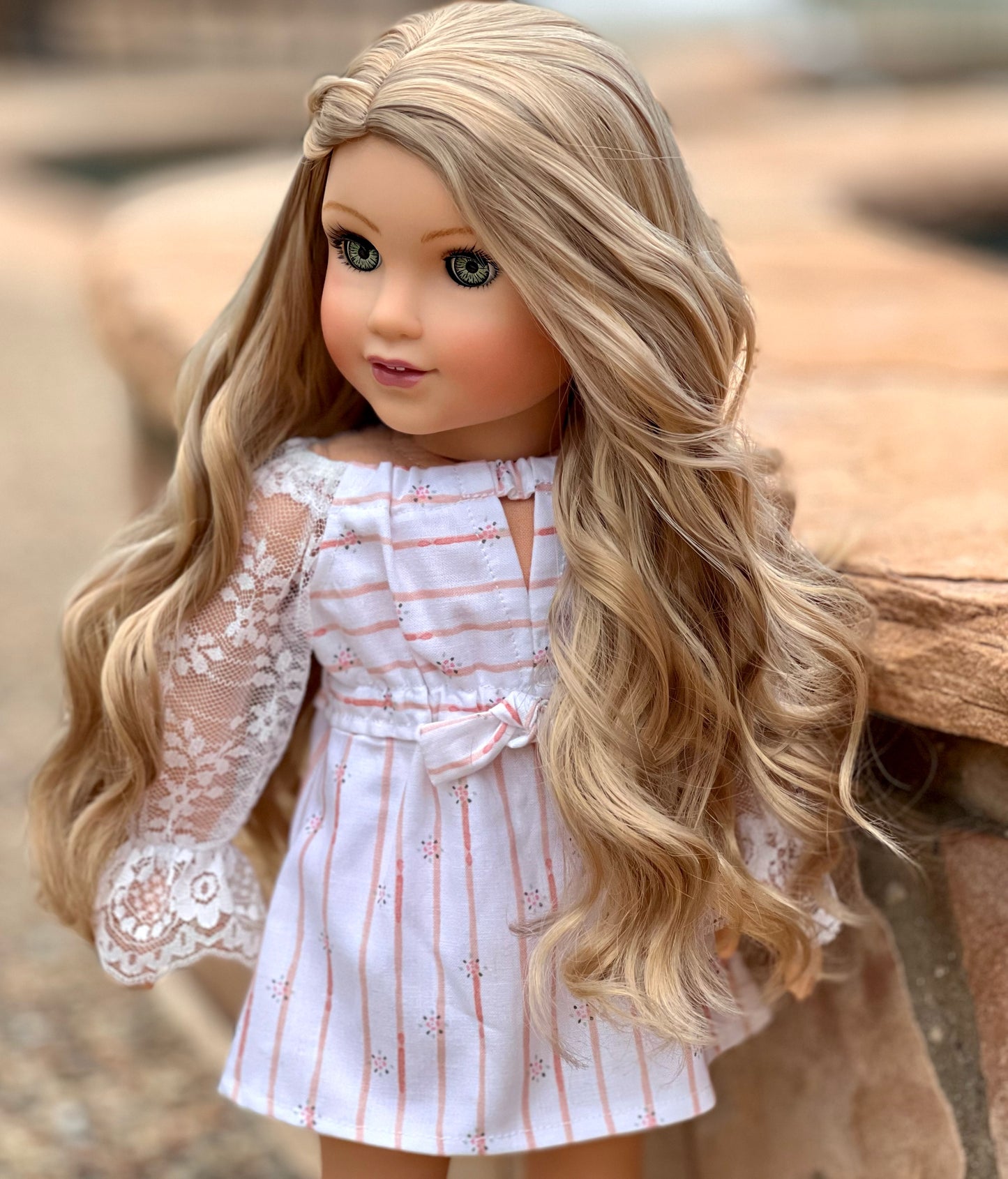 American Girl Doll Wig “Cafe Latte” Long wavy highlights